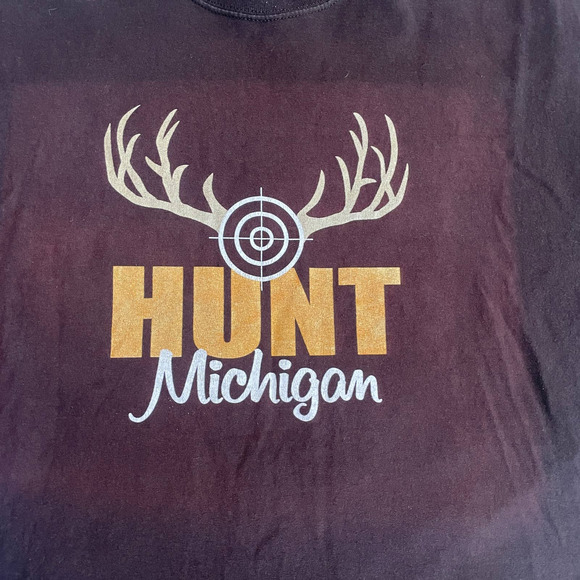 Hunt Michigan Men's Brown Graphic Crewneck T Shirt Archery Buck Deer Size XL - Picture 2 of 4
